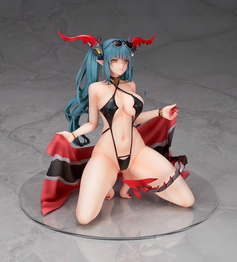 Azur Lane PVC Statue 1/7 Regensburg Dark Dragon and the Coast of Light Ver. 16 cm