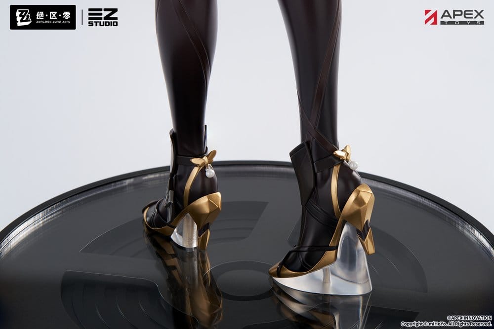 Zenless Zone Zero PVC Statue 1/7 Evelyn Chevalier 30 cm