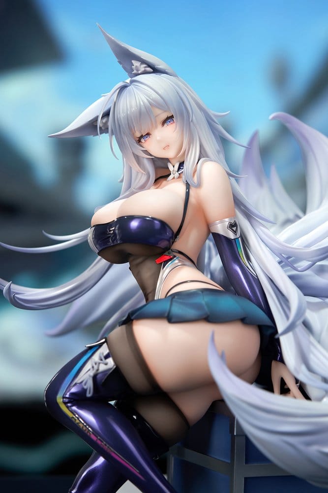 Azur Lane PVC Figur 1/7 Shinano Moonlit Chrome Ver. Acrylic Special Edition w/Display 25 cm