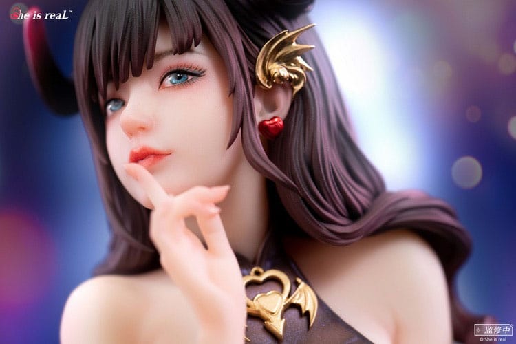 Original Character PVC Statue 1/6 She is real Nafu 29 cm