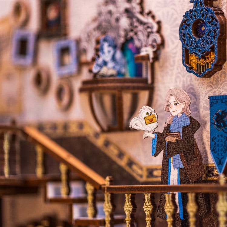 Book Nook Nebula Common Room 23 x 11 cm