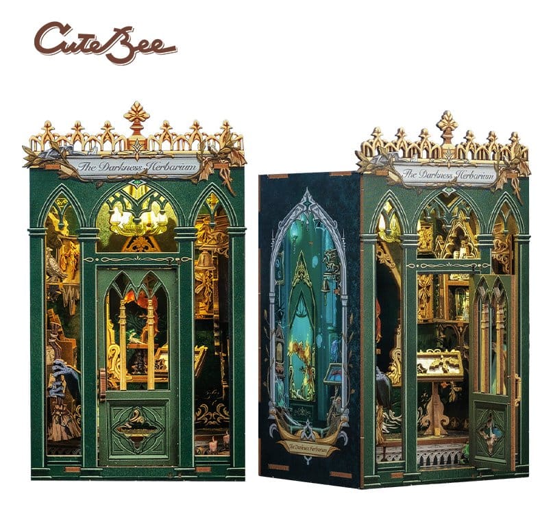 Book Nook The Darkness Herbarium 17 x 12 cm