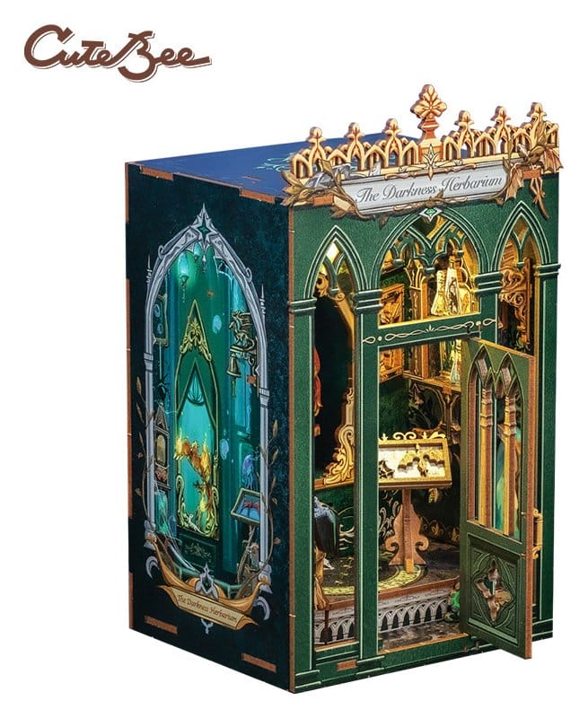 Book Nook The Darkness Herbarium 17 x 12 cm