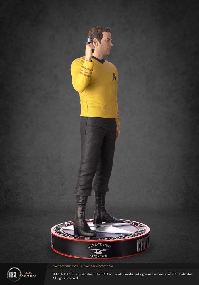 Star Trek Musuem Statue 1/3 Captain James T Kirk 64 cm