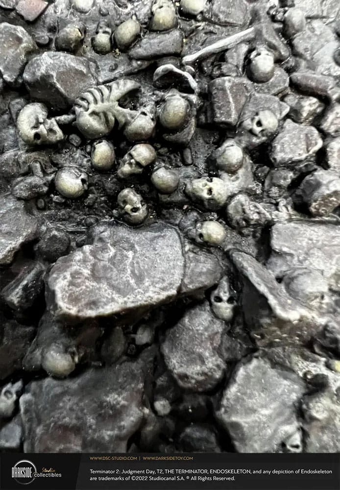 Terminator 2 Judgment Day Replik Aerial Hunter Killer 30th Anniversary Edition 60 cm