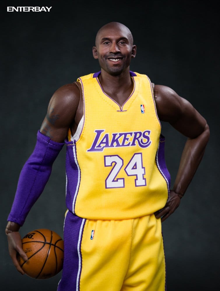 NBA Collection Real Masterpiece Actionfigur 1/6 Kobe Bryant 33 cm