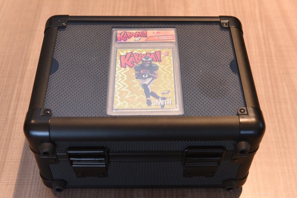 Evoretro Graded Card Display- und Transportkoffer mit Sichtfenster Schwarz