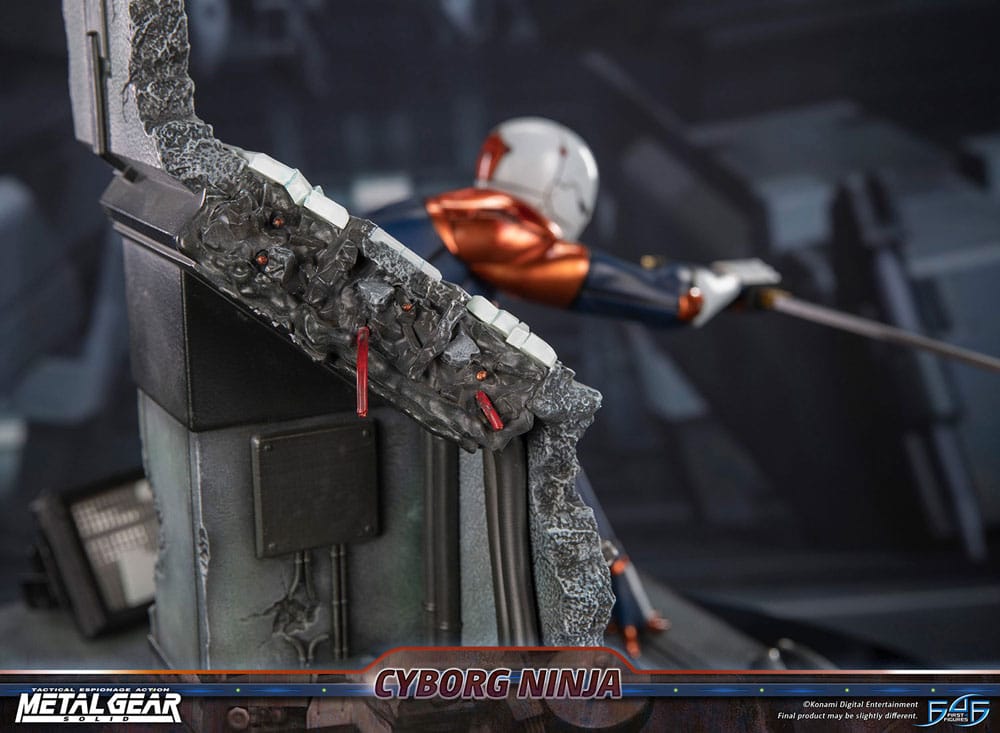 Metal Gear Solid Statue Cyborg Ninja (Gray Fox) 41 cm