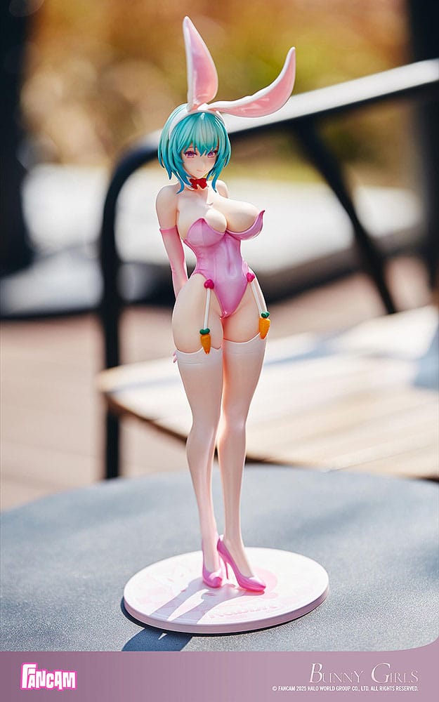 The Rabbit PVC Statue 1/7 Bunny Girls: Limited Color Ver. 34 cm