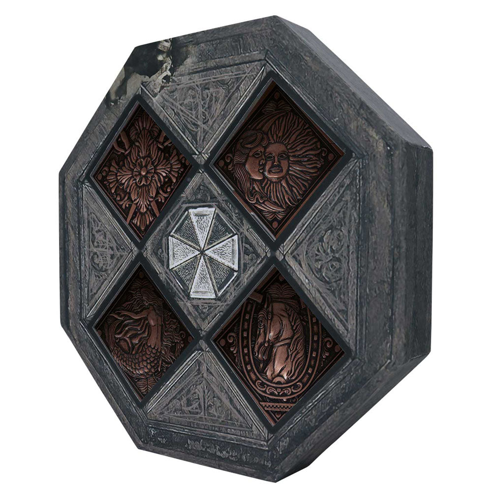 Resident Evil VIII Medaillen-Set House Crest Limited Edition