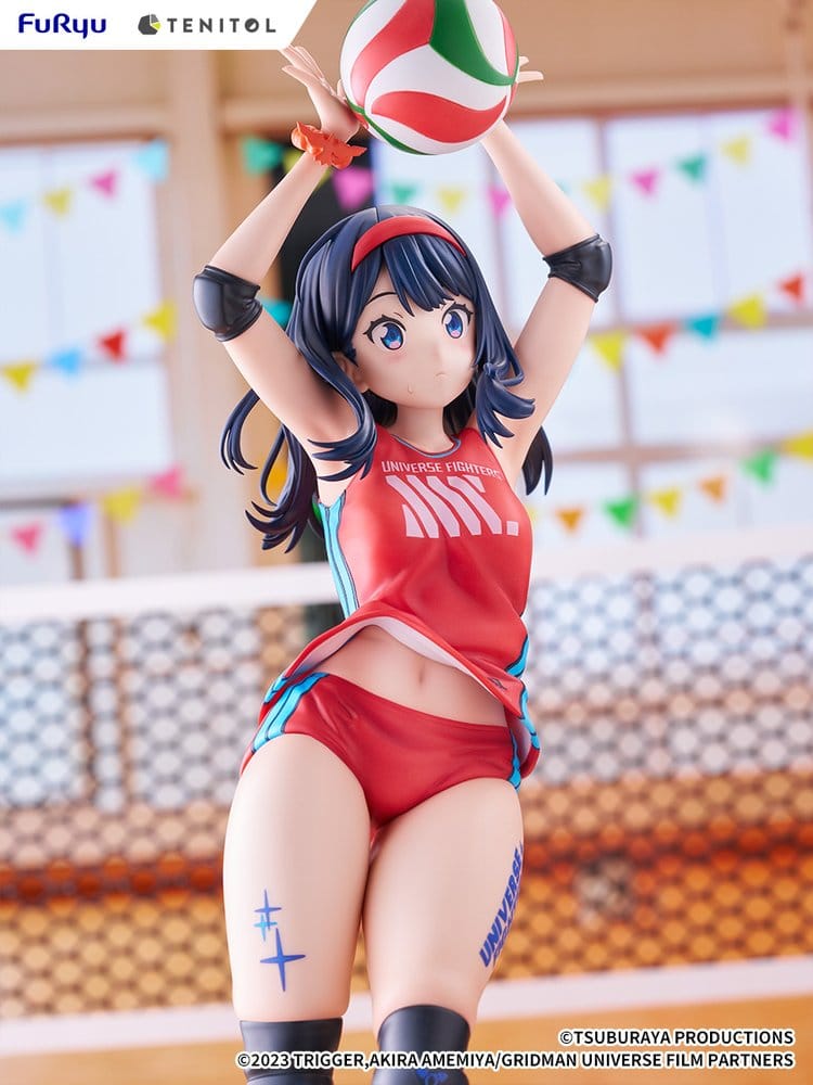Gridman Universe Tenitol Tall PVC Figur Rikka Takarada Sportswear Ver. 36 cm