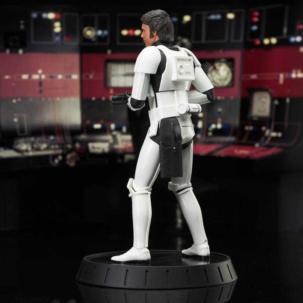 Star Wars Episode IV Milestones Statue 1/6 Han Solo (Stormtrooper Disguise) 40th Anniversary Exclusive 30 cm