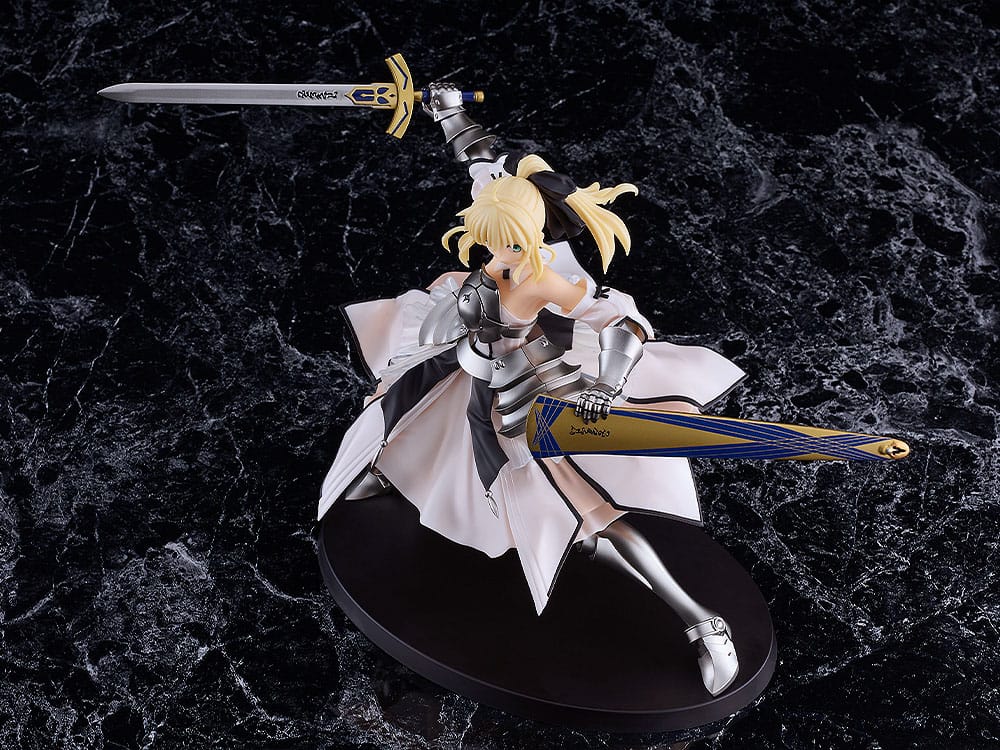 Fate/Stay Night Plastic Model Kit Reincarnation Saber Lily Distant Avalon 20 cm