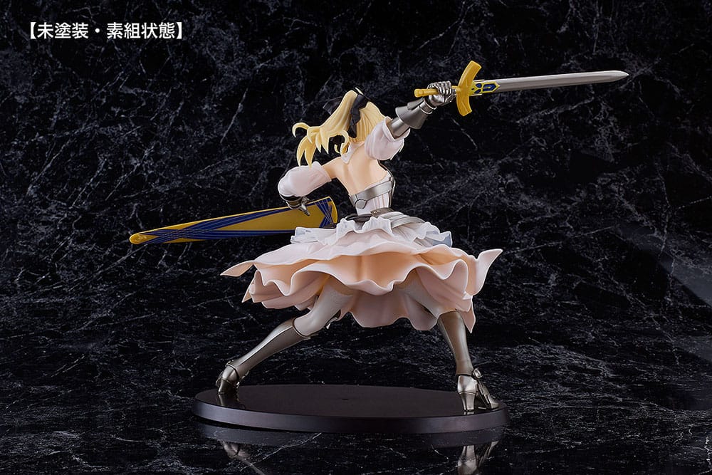 Fate/Stay Night Plastic Model Kit Reincarnation Saber Lily Distant Avalon 20 cm