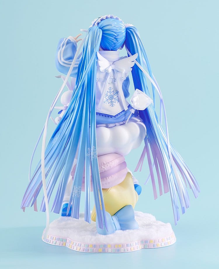 Character Vocal Series 01: Hatsune Miku PVC Statue 1/7 Snow Miku: Yukiiro Pop Ver. 24 cm