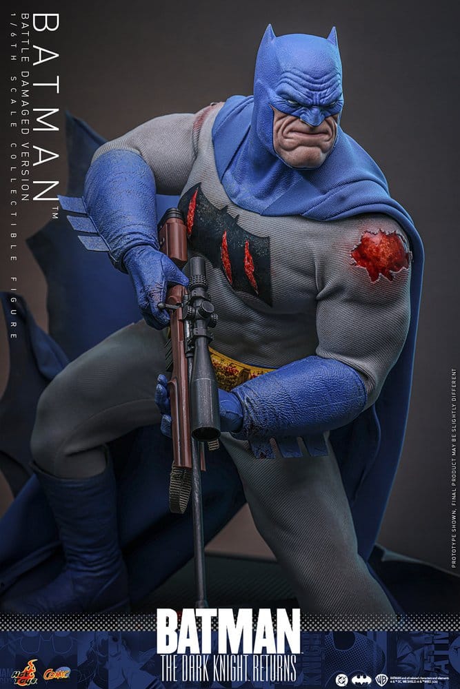 Batman: The Dark Knight Returns Comic Masterpiece Actionfigur 1/6 Batman (Battle Damaged Version) 32 cm
