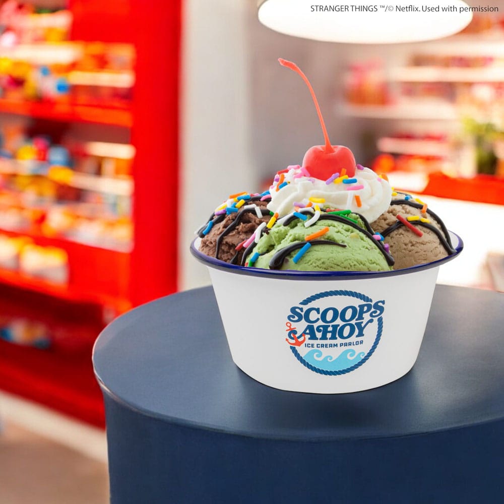 Stranger Things Eiscreme-Schüssel mit Matrosenmütze Scoops Ahoy