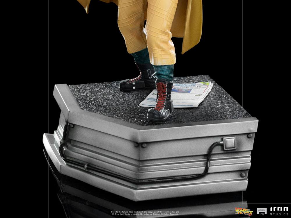 Zurück in die Zukunft II Art Scale Statue 1/10 Doc Brown 25 cm