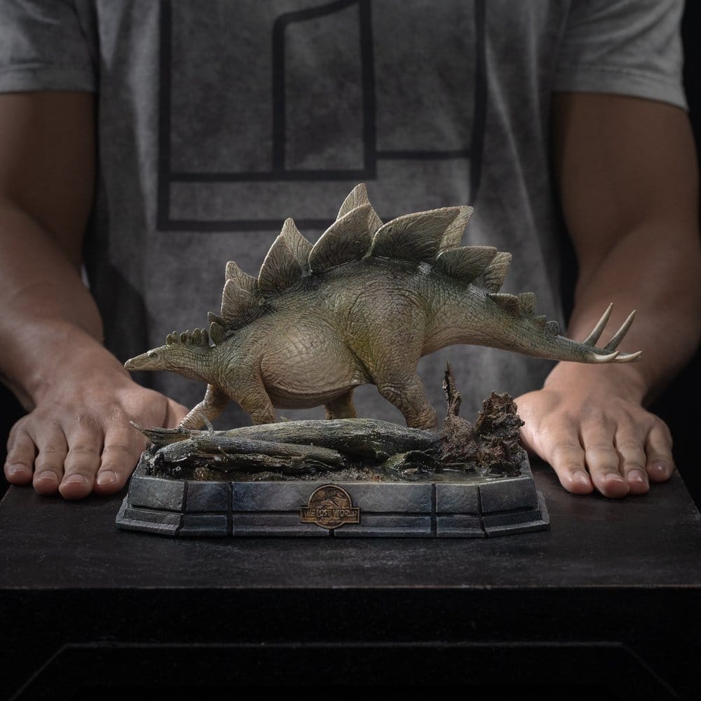 Vergessene Welt: Jurassic Park Icons Statue Stegosaurus 18 cm