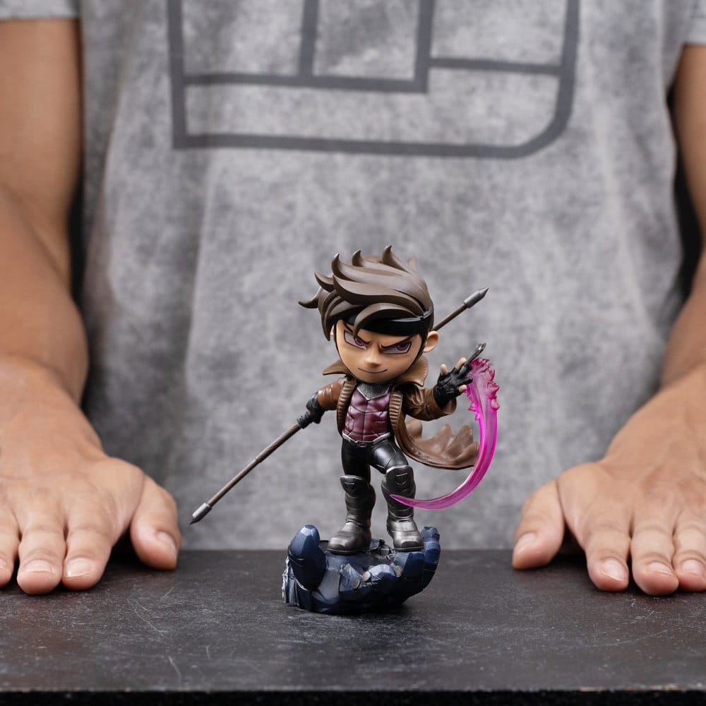 Avengers: Doomsday MiniCo Minifigur Gambit (Remy LeBeau) 16 cm