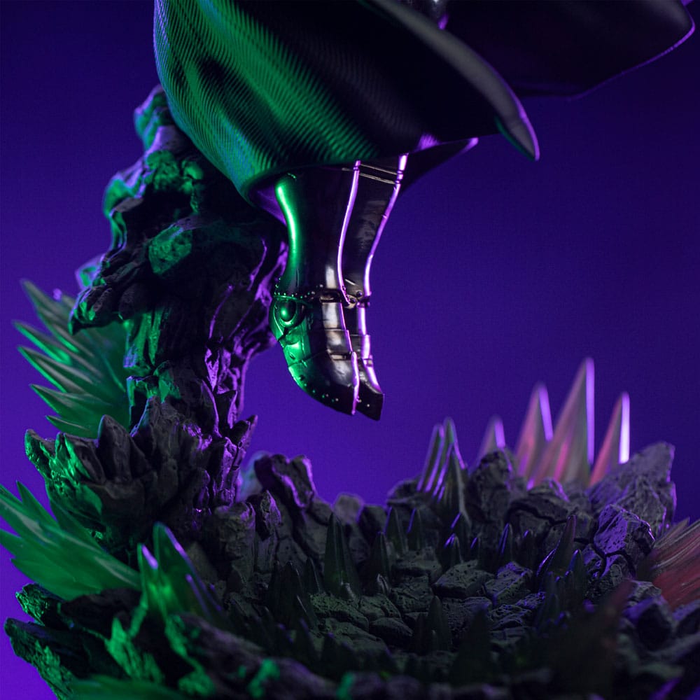 The Infinity Gauntlet Marvel Legends Diorama Art Scale Statue 1/10 Doctor Doom 30 cm
