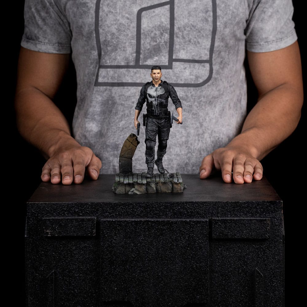 Daredevil: Born Again Art Scale Statue 1/10 Punisher 21 cm