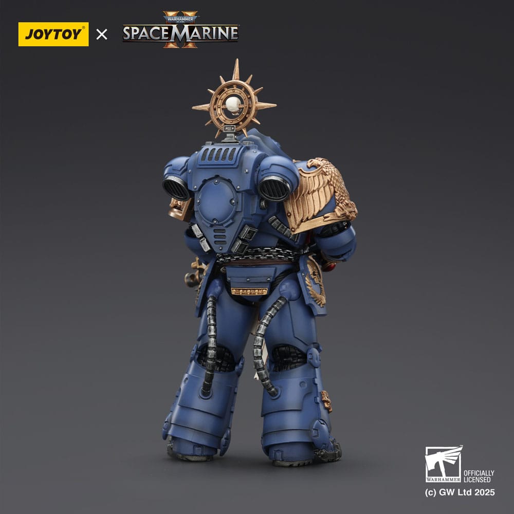 Warhammer 40,000: Space Marine 2 Actionfigur Ultramarines Heavy Relic Primus Armor with Heavy Relic Bolt Rifle 13 cm