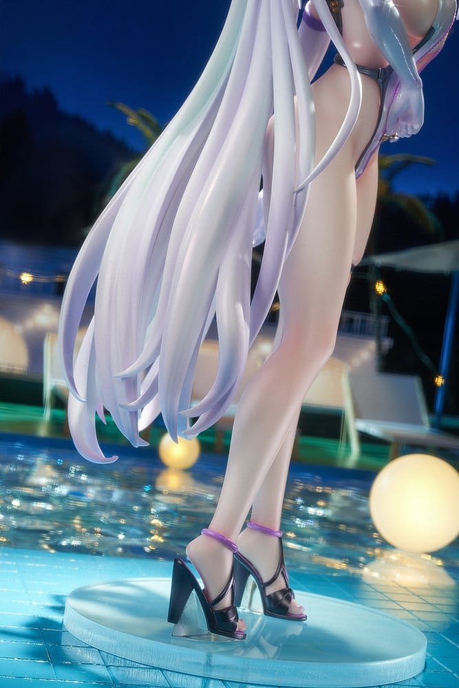 Azur Lane PVC Figur 1/6 Kearsarge Nightpool 28 cm