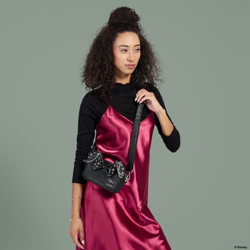 Minnie Mouse by Loungefly Sling Brusttasche / Umhängetasche Studs & Chains