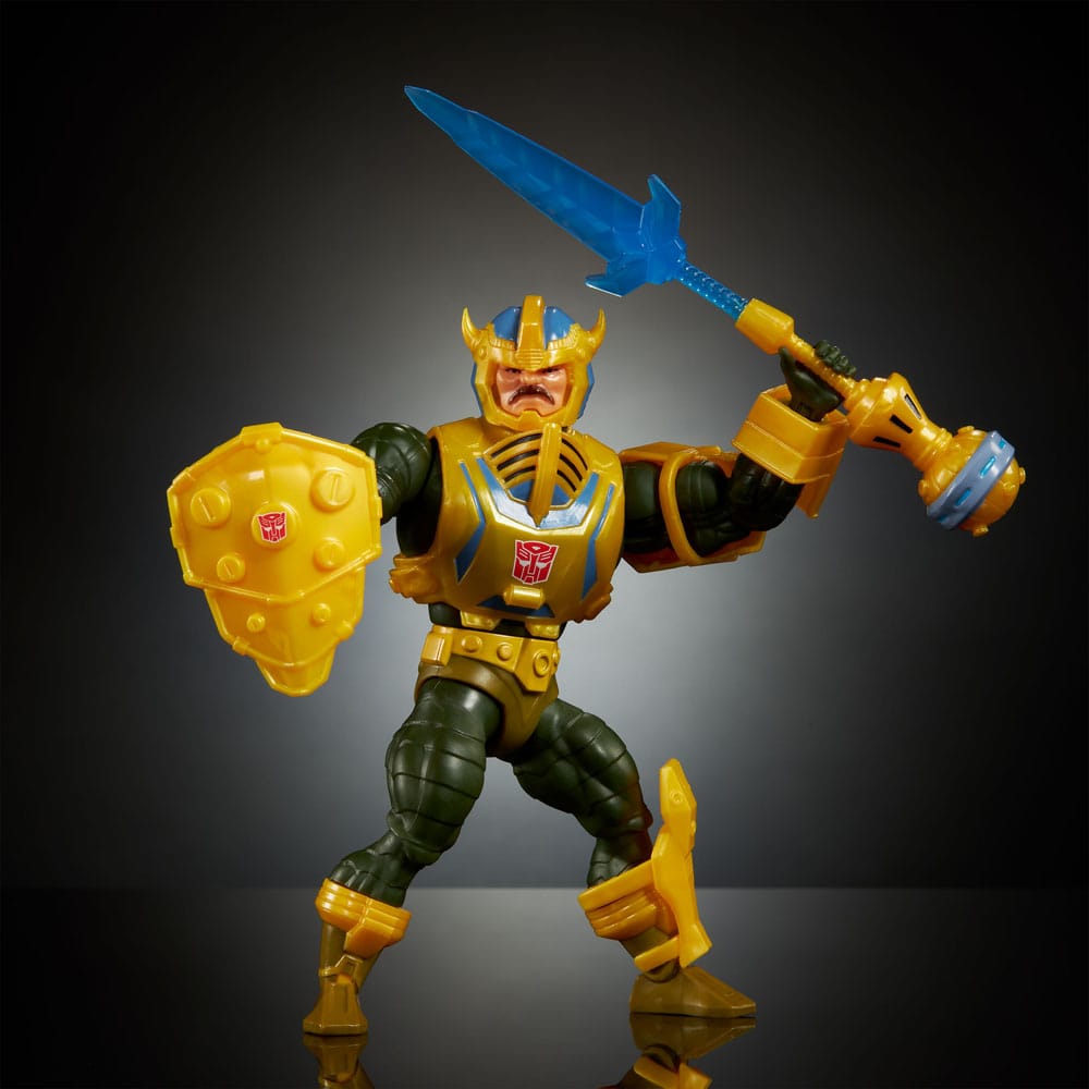 Masters of the Universe x Transformers Actionfigur Bumblebee Armor Man-At-Arms heo European Exclusive 14 cm