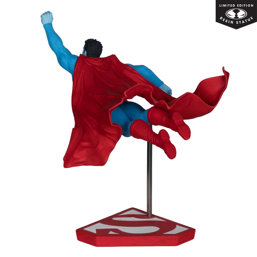 DC Direct Superman Red & Blue Statue 1/10 Superman by Lee Bermejo 26 cm