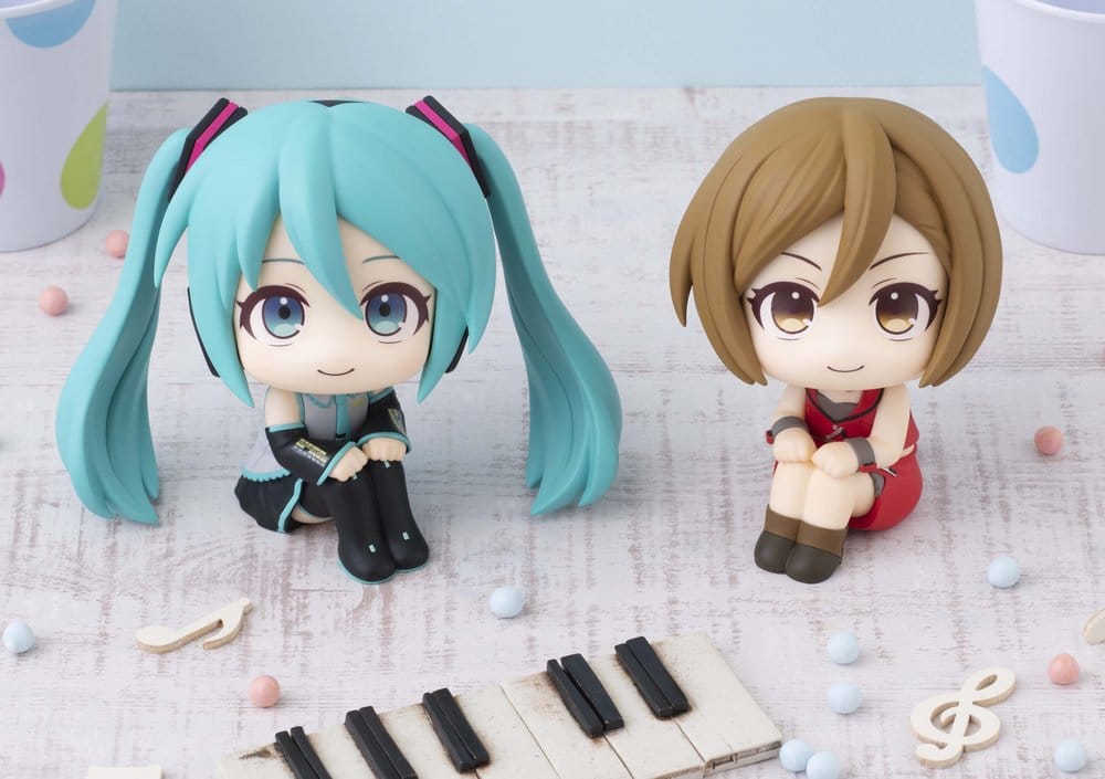 Hatsune Miku Look Up PVC Figur 11 cm (Repeat)