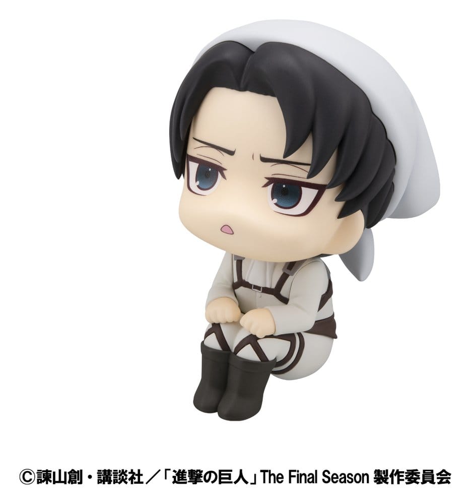 Attack on Titan Look Up PVC Statuen Levi Cleaning up Ver. & Mikasa Ackerman (with gift) 11 cm