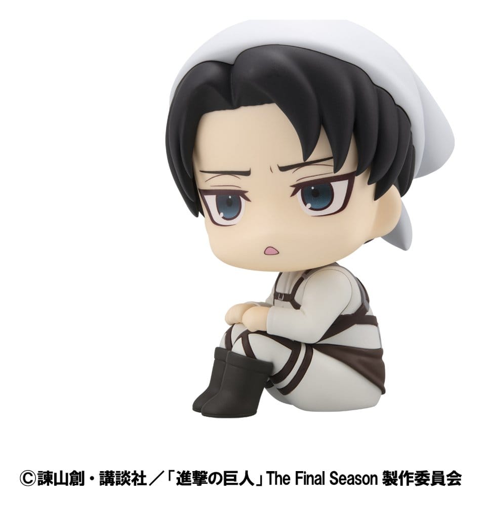 Attack on Titan Look Up PVC Statuen Levi Cleaning up Ver. & Mikasa Ackerman (with gift) 11 cm