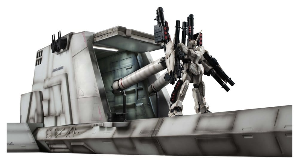 Gundam Unicorn Realistic Model Series Diorama 1:144 Nahel Argama Catapult Deck (UC ver.) 138 cm