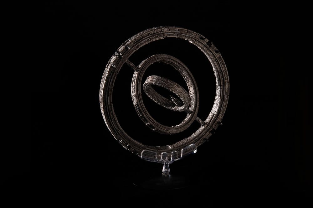 Foundation Die-Cast The Invictus Spaceship 20 cm