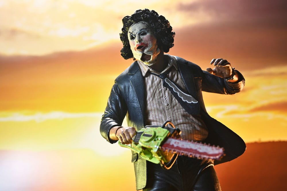 Texas Chainsaw Massacre Clothed Actionfigur Ultimate Pretty Woman Leatherface 50th Anniversary 20 cm