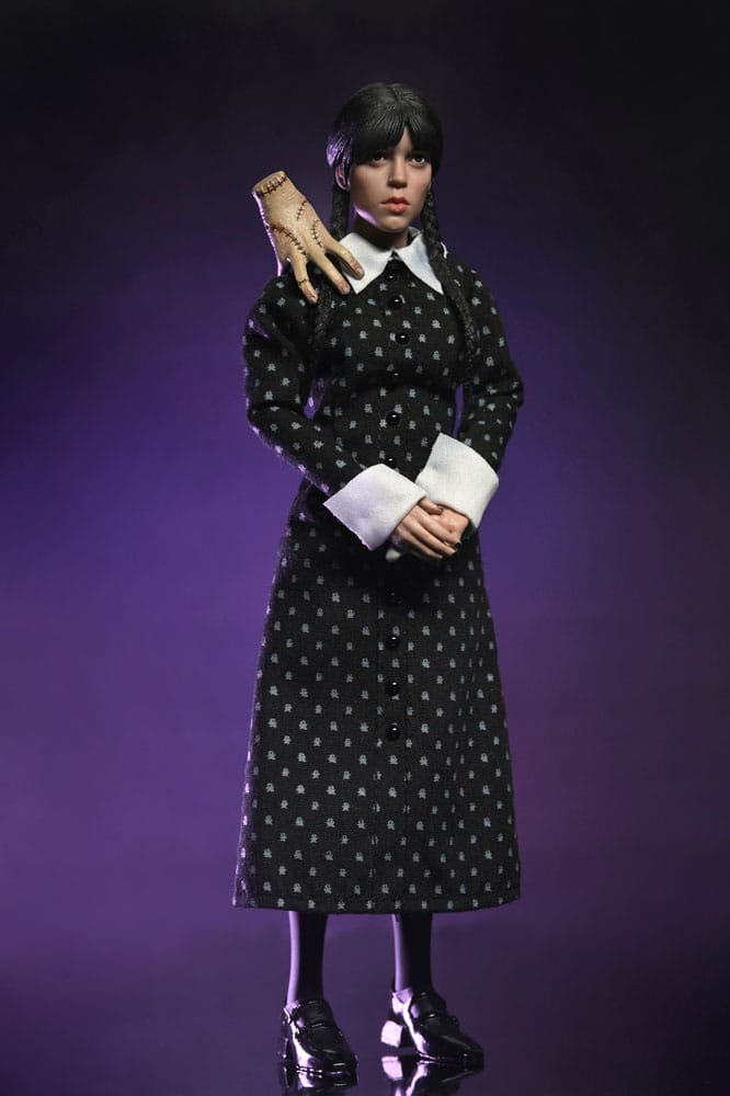 Wednesday Actionfigur Wednesday (Classic Dress) 20 cm