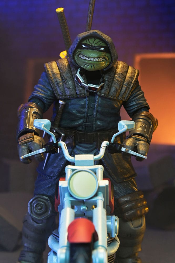 Teenage Mutant Ninja Turtles (The Last Ronin The Lost Years) Actionfigur Casey Marie with Last Ronin Motorcycle 18 cm