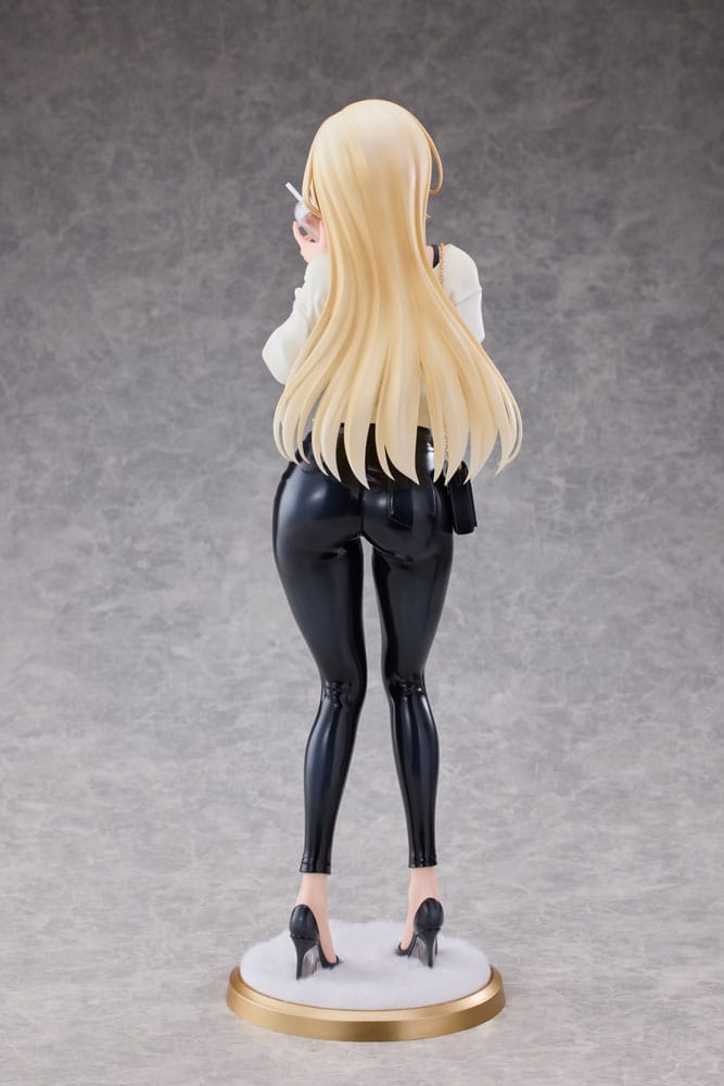 Original Character Statue 1/4 Aoi Koigakubo Illustrated by Fujiko Leather Pants Deluxe Edition 42 cm
