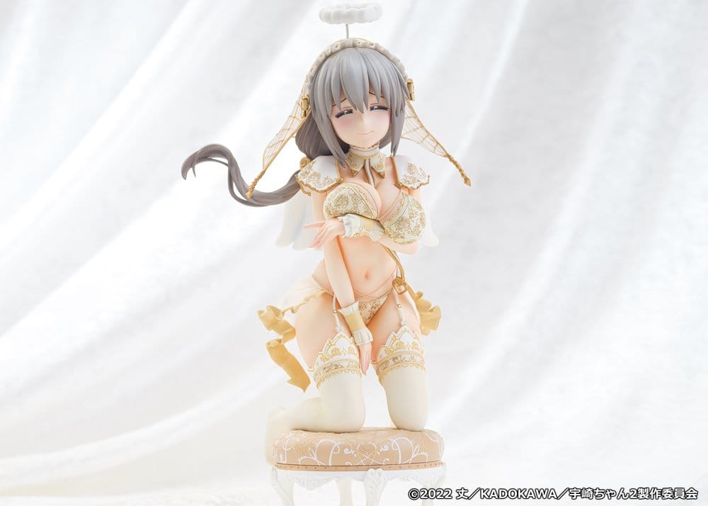 Uzaki-chan Wants to Hang Out! PVC Statue 1/7 Tsuki Uzaki Angel Ver. 19 cm