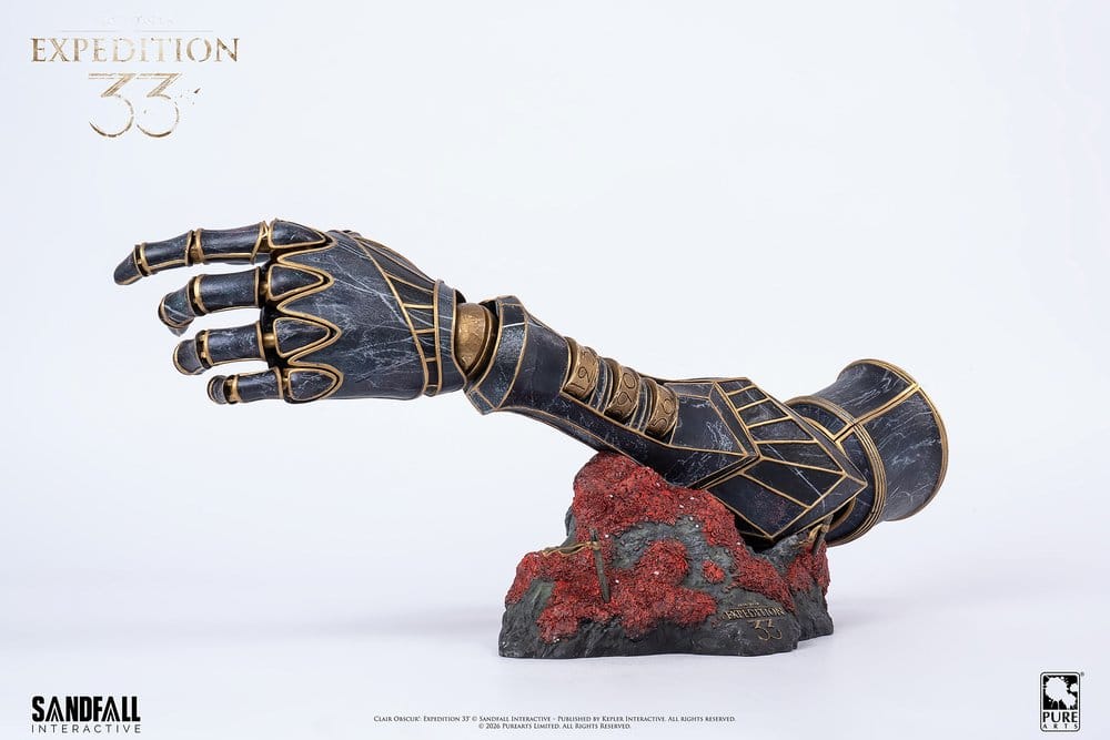 Clair Obscur: Expedition 33 Replik 1/1 Scale Arm of Gustave 48 cm