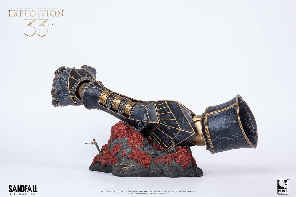 Clair Obscur: Expedition 33 Replik 1/1 Scale Arm of Gustave 48 cm