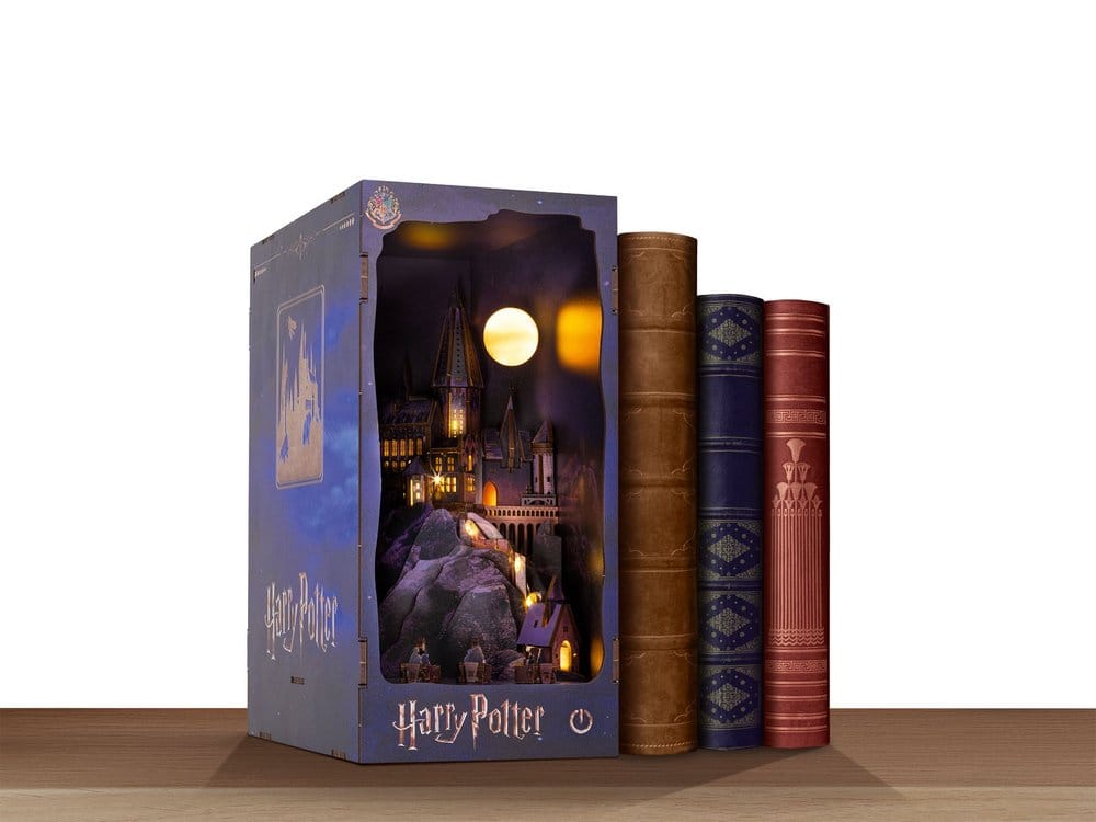 Harry Potter Tiny Adventures Book Nook Mini-Diorama Hogwarts Castle 18 cm