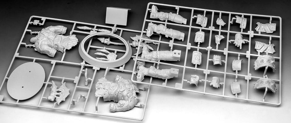 World of Warcraft Modellbausatz Geschenkset 1/16 The Orc Thrall 13 cm