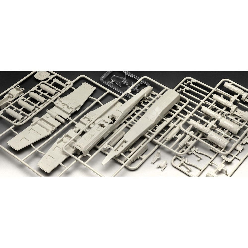 Star Wars Modellbausatz 1/57 Carson Teva's X-Wing Fighter 22 cm