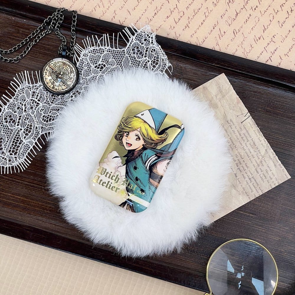 Witch Hat Atelier Anstecker Coco