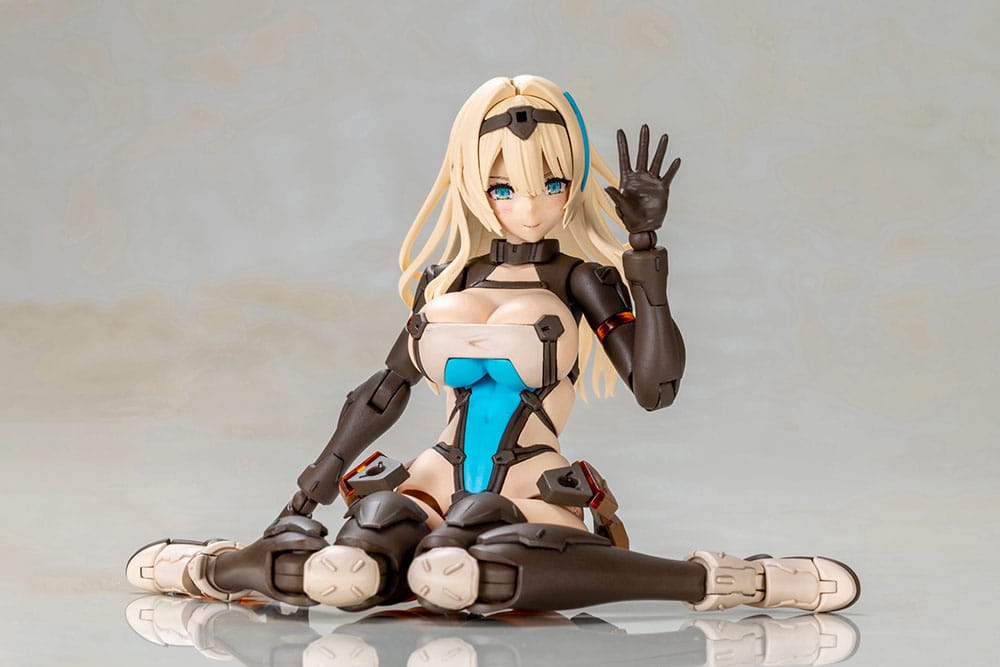 Front Mission Plastic Model Kit Zenith Girl 16 cm