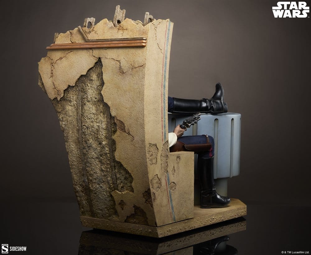 Star Wars Episode IV Mixed Media Premium Format Figur Han Solo: Sorry About the Mess 32 cm