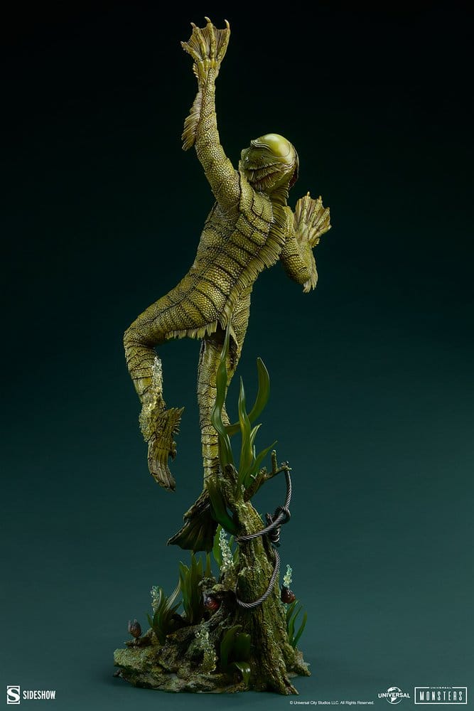 Universal Monsters Premium Format Statue Creature from the Black Lagoon 80 cm